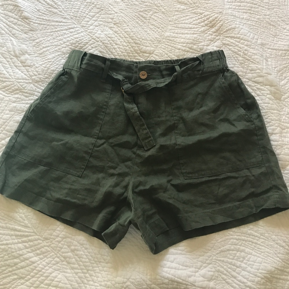Cynthia Rowley lien high waisted short size 10